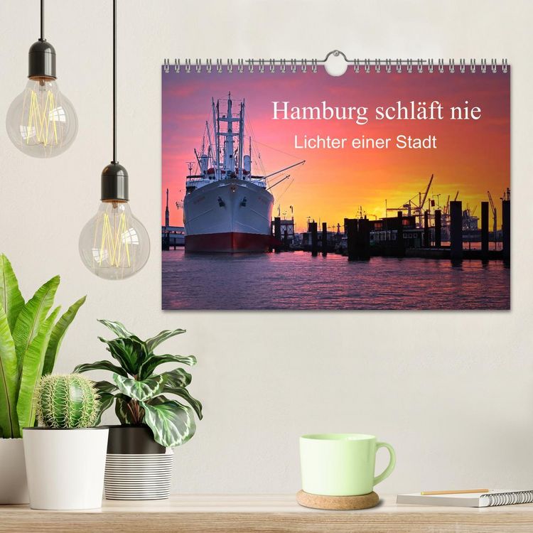 Produktbild: Hamburg schl&auml;ft nie (Wandkalender 2026 DIN A4 quer), CALVENDO Monatskalender