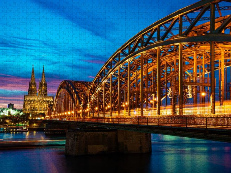 Produktbild: CALVENDO Puzzle Die Hohenzollernbr&uuml;cke &uuml;ber den Rhein | 1000 Teile Lege-Gr&ouml;&szlig;e 64x48cm Foto-Puzzle f&uuml;r gl&uuml;ckliche Stunden
