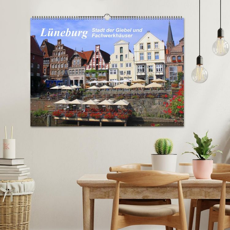 Produktbild: L&uuml;neburg - Stadt der Giebel und Fachwerkh&auml;user (Wandkalender 2026 DIN A2 quer), CALVENDO Monatskalender
