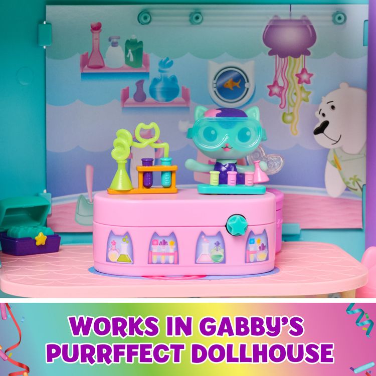 Produktbild: Gabby’s Dollhouse, Bobble Kitty Möbel Pack von Meerkätzchen, Katzen-Figur mit Puppenhausmöbeln und Zubehörteilen
