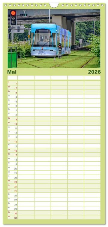 Produktbild: Familienplaner 2026 - Ich fahre gern Stra&szlig;enbahn mit 5 Spalten (Wandkalender, 21 x 45 cm) CALVENDO