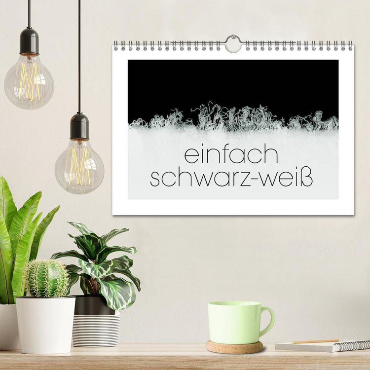 Produktbild: einfach schwarz-wei&szlig; (Wandkalender 2026 DIN A4 quer), CALVENDO Monatskalender