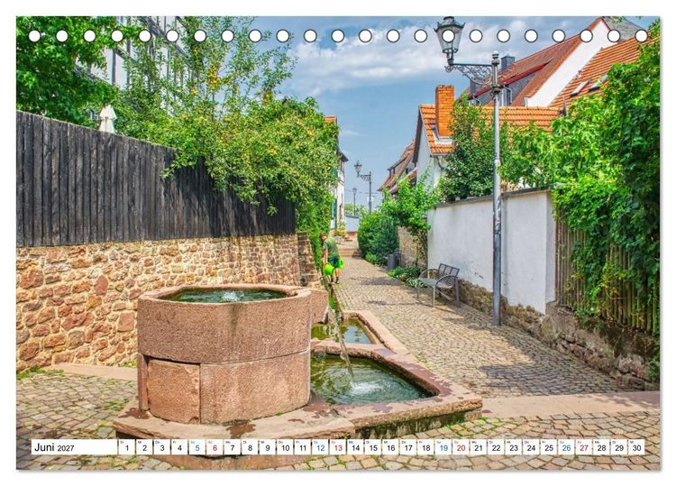 Produktbild: Seligenstadt - Die Stadt mit Geschichte und Flair (Tischkalender 2027 DIN A5 quer), CALVENDO Monatskalender