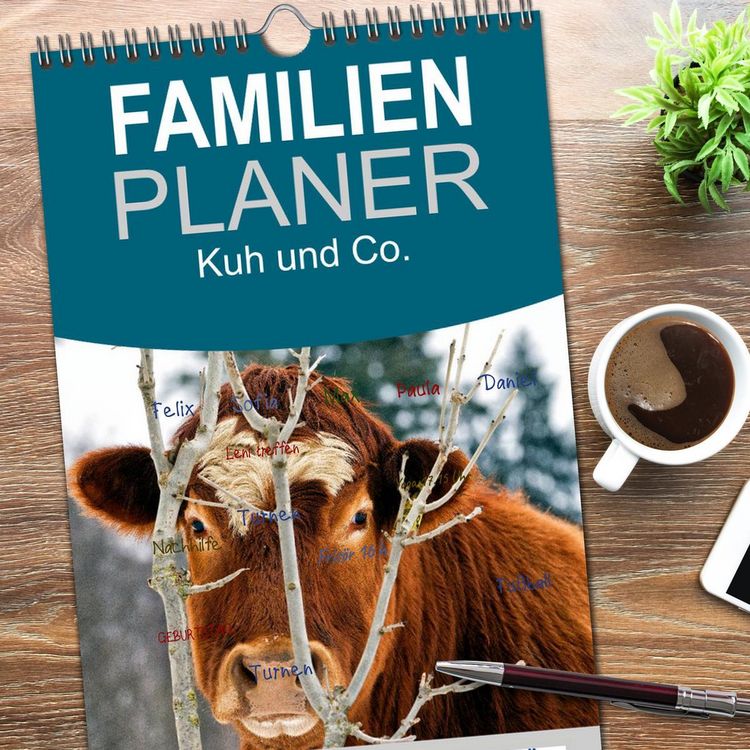Produktbild: Familienplaner 2026 - Kuh und Co. mit 5 Spalten (Wandkalender, 21 x 45 cm) CALVENDO