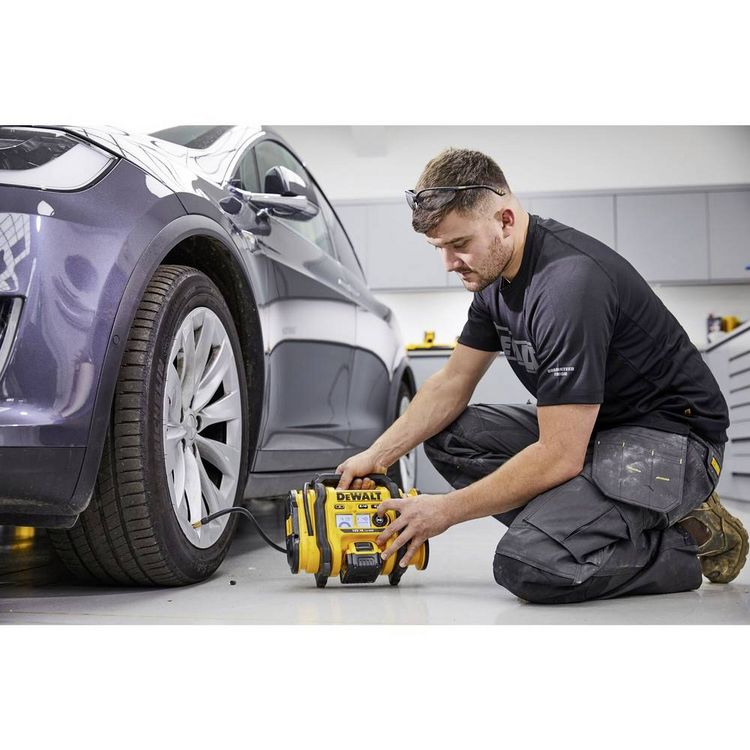Produktbild: DEWALT DCC018N-XJ Kompressor 11 bar