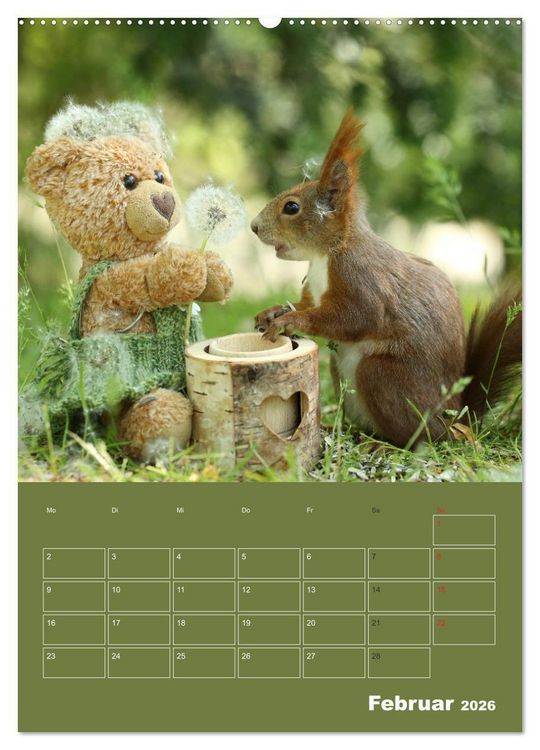 Produktbild: Eichh&ouml;rnchen - Abenteuer mit Freund Teddy (Wandkalender 2026 DIN A2 hoch), CALVENDO Monatskalender