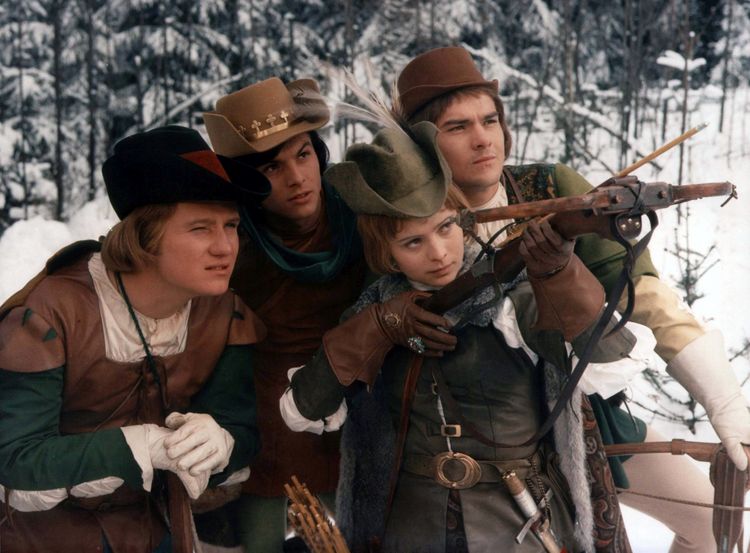Produktbild: Drei Haseln&uuml;sse f&uuml;r Aschenbr&ouml;del (Filmjuwelen / DEFA-M&auml;rchen)