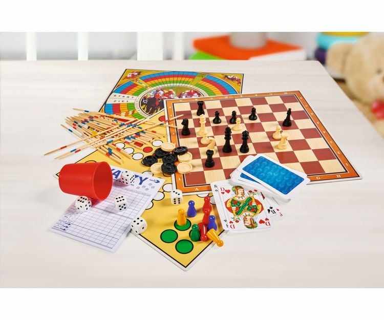 Produktbild: Spieleklassiker 400 Spielm&ouml;glichkeiten