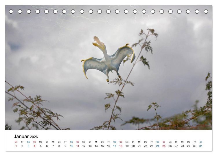 Produktbild: Faszination Urzeit - wenn Spielzeugdinos zum Leben erwachen (Tischkalender 2026 DIN A5 quer), CALVENDO Monatskalender