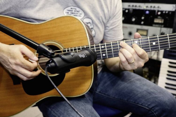 Produktbild: Handymikrofon IK Multimedia iRig Mic HD 2 &Uuml;bertragungsart (Details):Kabelgebunden inkl. Kabel, inkl. Tasche, inkl. Stativ