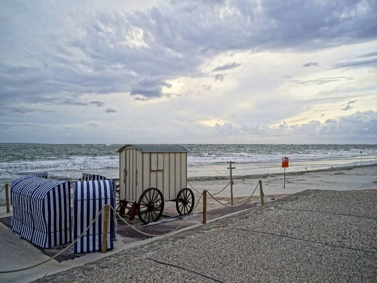 Produktbild: CALVENDO Puzzle Norderney - Badekultur der Vorv&auml;ter | 1000 Teile Lege-Gr&ouml;&szlig;e 64x48cm Foto-Puzzle f&uuml;r gl&uuml;ckliche Stunden