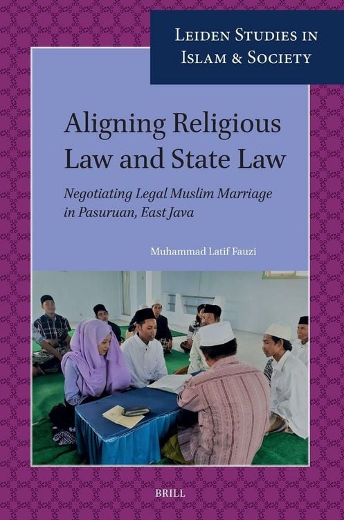 Produktbild: Aligning Religious Law and State Law