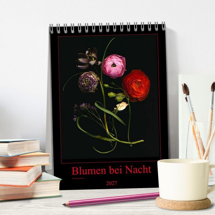 Produktbild: Blumen bei Nacht (Tischkalender 2027 DIN A5 hoch), CALVENDO Monatskalender