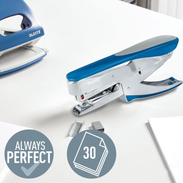 Produktbild: Leitz Heftzange 5548-00-33 Heftleistung:25 Bl. (80 g/m&sup2;) Blau (metallic) 1St.