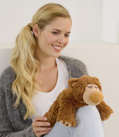 Produktbild: Warmies&reg; Sleepy Bear braun, herausn.