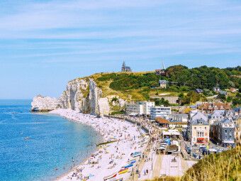 Produktbild: CALVENDO Puzzle &Eacute;tretat mit Strand und Felsentor La Falasie d'Aumont | 1000 Teile Lege-Gr&ouml;&szlig;e 64x48cm Foto-Puzzle f&uuml;r gl&uuml;ckliche Stunden