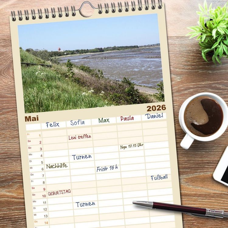Produktbild: Familienplaner 2026 - Vielf&auml;ltiges Sylt - Mehr als Strand mit 5 Spalten (Wandkalender, 21 x 45 cm) CALVENDO