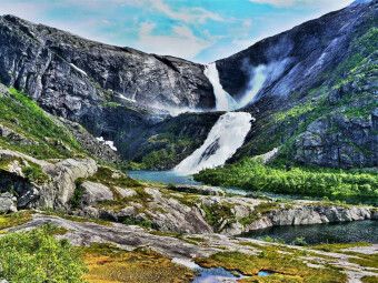 Produktbild: CALVENDO Puzzle Norwegen Wasserfall | 1000 Teile Lege-Gr&ouml;&szlig;e 64x48cm Foto-Puzzle f&uuml;r gl&uuml;ckliche Stunden