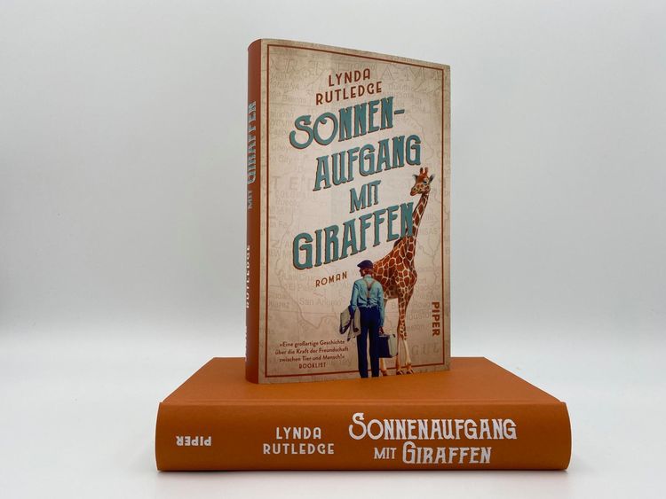 Produktbild: Sonnenaufgang mit Giraffen