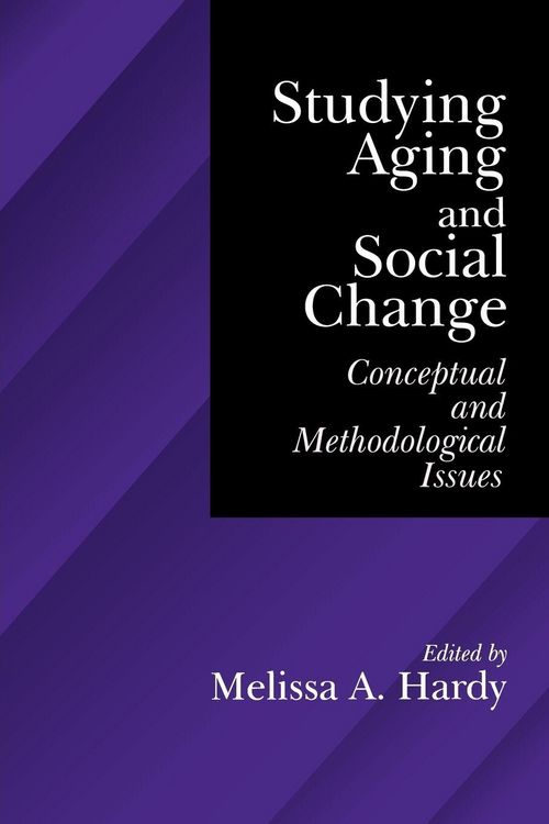 Produktbild: Studying Aging and Social Change