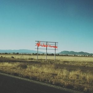 Produktbild: Mountains And Plains