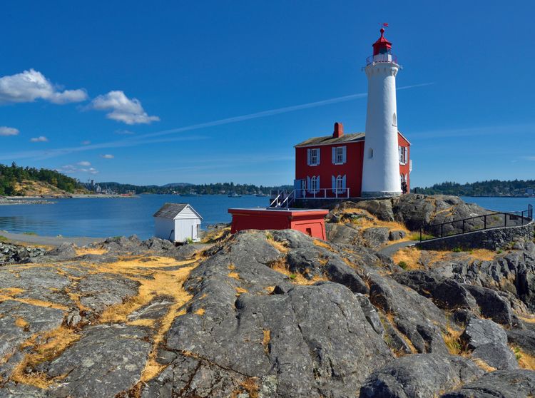 Produktbild: CALVENDO Puzzle Greater Victoria, Fisgard Lighthouse Historical Site 2000 Teile Lege-Gr&ouml;&szlig;e 90 x 67 cm Foto-Puzzle Bild von Dieter-M. Wilczek