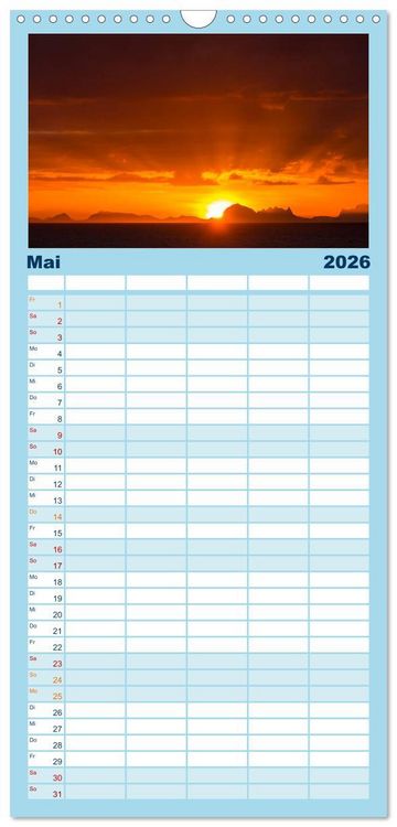 Produktbild: Familienplaner 2026 - Magisches Nordland. Eine Reise in das Herz Skandinaviens mit 5 Spalten (Wandkalender, 21 x 45 cm) CALVENDO