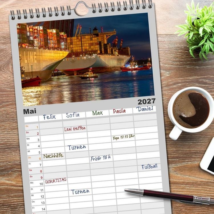 Produktbild: Familienplaner 2027 - Magic Nights Containerschiffe mit 5 Spalten (Wandkalender, 21 x 45 cm) CALVENDO