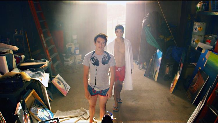 Produktbild: SOMETHING LIKE SUMMER (OmU)