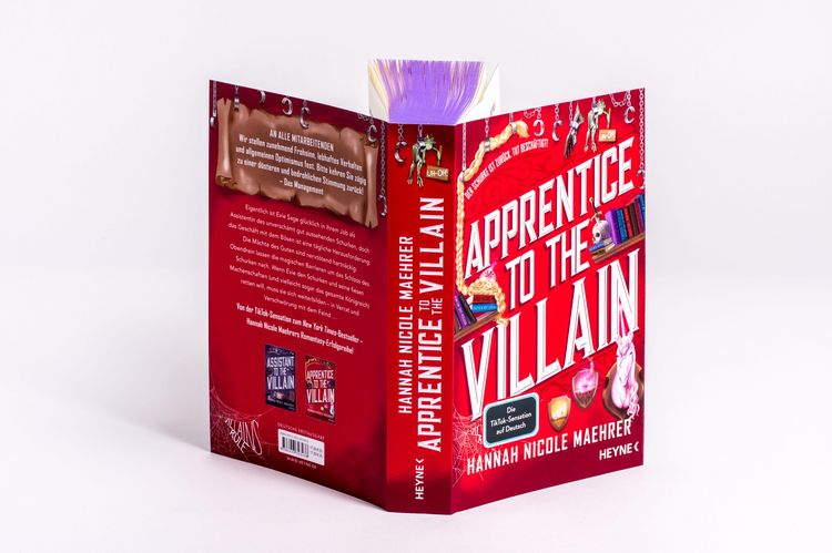 Produktbild: Apprentice to the Villain