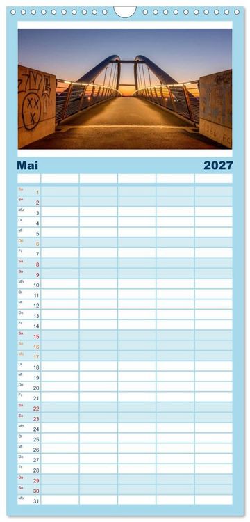 Produktbild: Familienplaner 2027 - Chemnitz zur blauen Stunde mit 5 Spalten (Wandkalender, 21 x 45 cm) CALVENDO