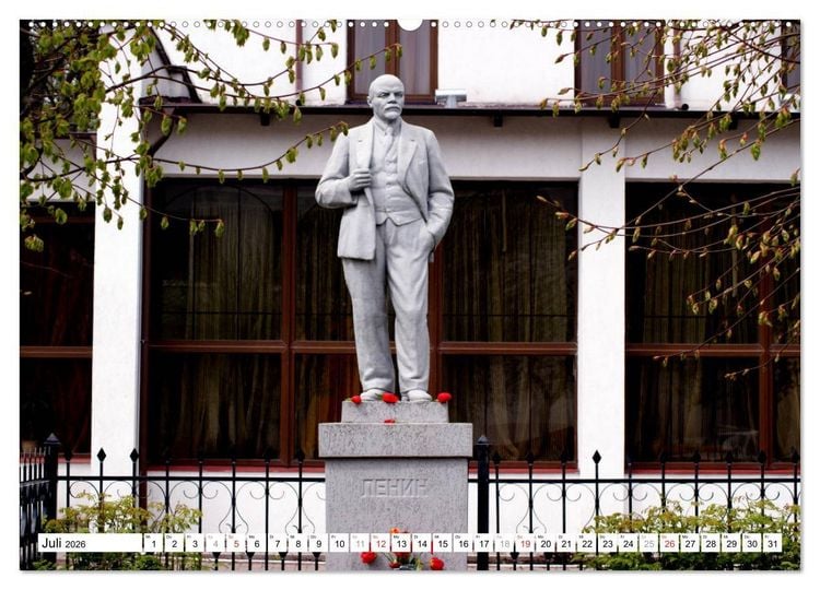 Produktbild: LENIN LEBT - Bilder einer Ikone (Wandkalender 2026 DIN A2 quer), CALVENDO Monatskalender