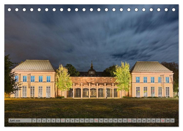 Produktbild: Leipzig - Fotografiert bei Nacht von Michael Allmaier (Tischkalender 2026 DIN A5 quer), CALVENDO Monatskalender