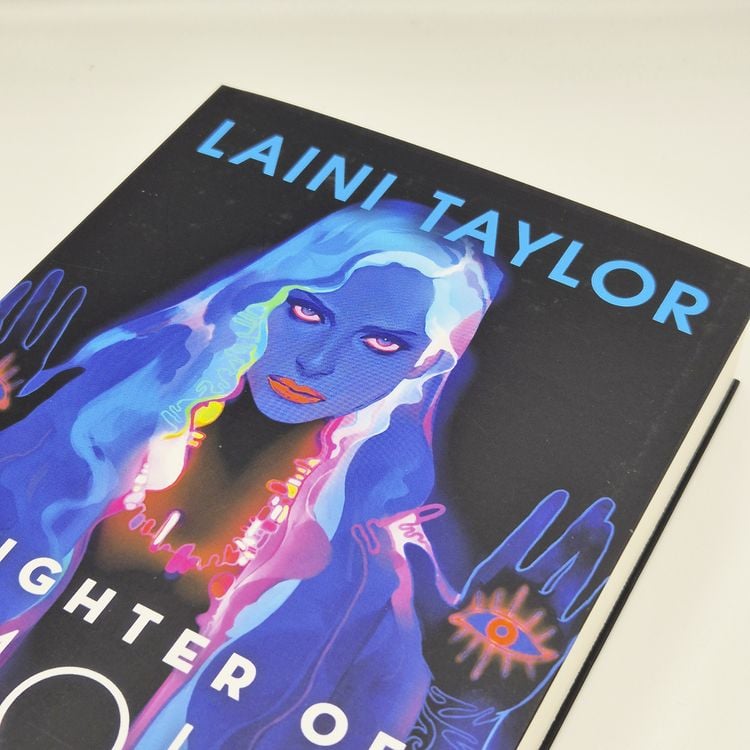 Produktbild: Daughter of Smoke and Bone