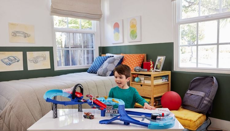 Produktbild: Disney Pixar Cars GRC Sprung-Rennstrecke