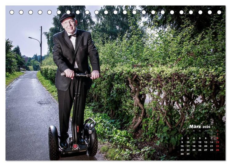 Produktbild: "Sch&ouml;nheit im Alter" - Fit und Aktiv (Tischkalender 2026 DIN A5 quer), CALVENDO Monatskalender