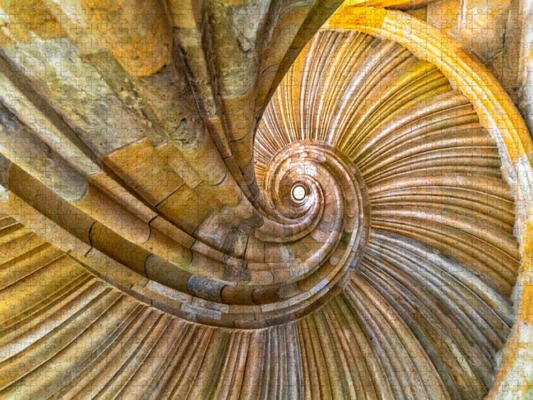 Produktbild: CALVENDO Puzzle Gro&szlig;er Wendelstein mit freitragender Treppe in Torgau. | 1000 Teile Lege-Gr&ouml;&szlig;e 64x48cm Foto-Puzzle f&uuml;r gl&uuml;ckliche Stunden