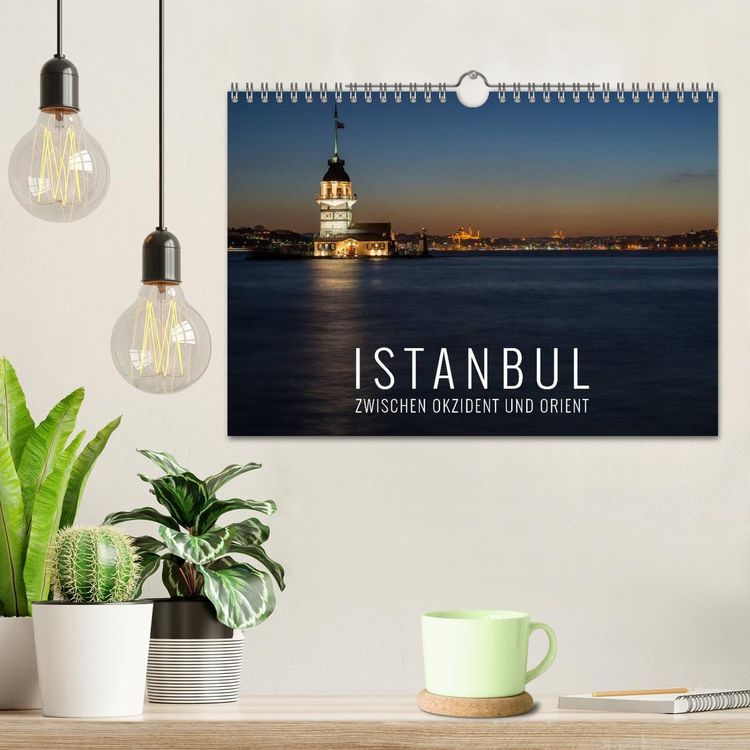 Produktbild: Istanbul - zwischen Okzident und Orient (Wandkalender 2026 DIN A4 quer), CALVENDO Monatskalender
