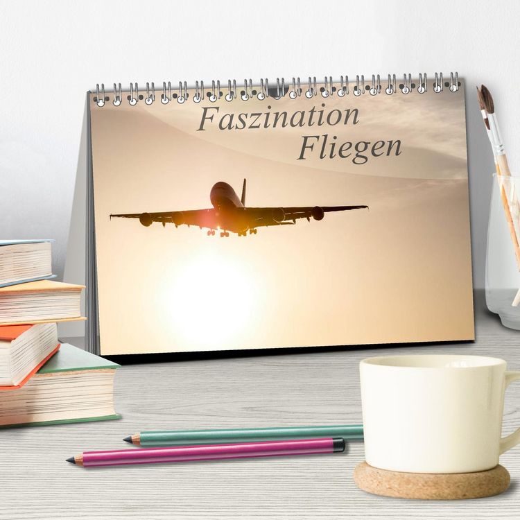 Produktbild: Faszination Fliegen (Tischkalender 2026 DIN A5 quer), CALVENDO Monatskalender
