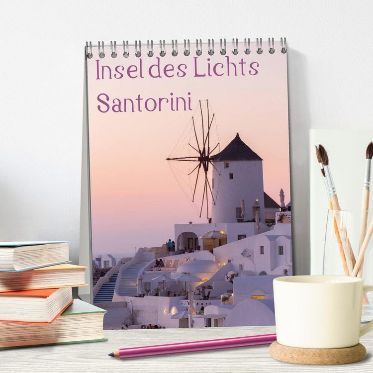 Produktbild: Insel des Lichts - Santorini (Tischkalender 2026 DIN A5 hoch), CALVENDO Monatskalender