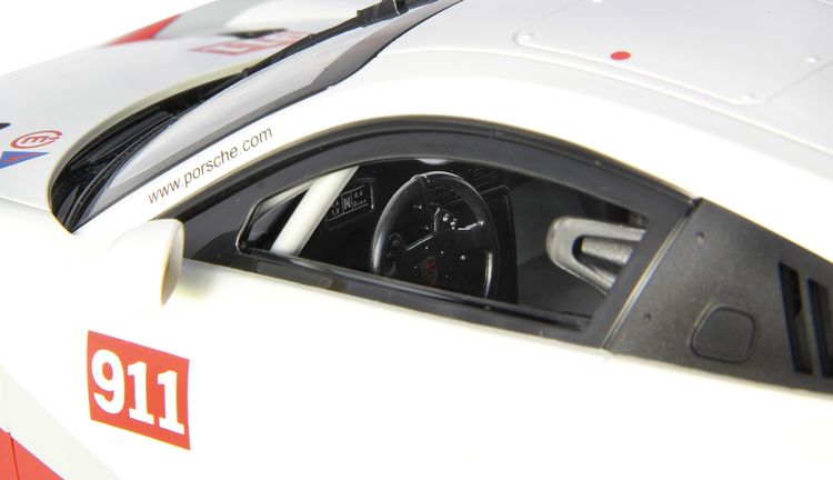 Produktbild: Porsche 911 GT3 Cup 1:14 weiss 2,4GHz