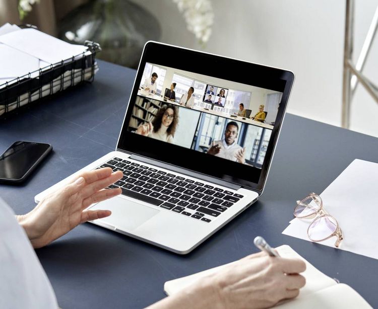 Produktbild: Renkforce RF-CC-800 360&deg; Videokonferenz-System Full HD 1920 x 1080 Pixel 360&deg; Erfassung, 4 Weitwinkel-Kameras, Voice Tracking