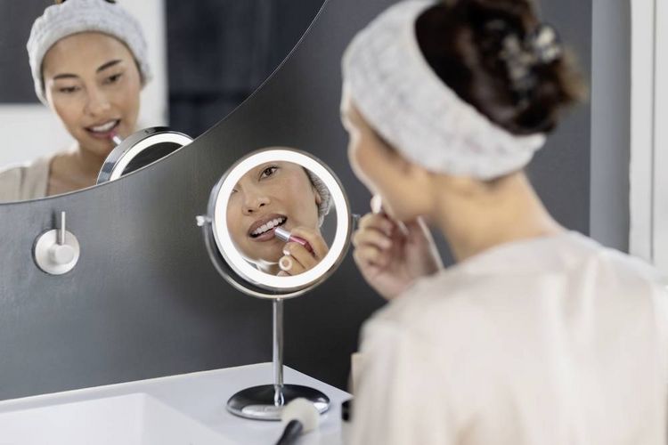 Produktbild: Medisana CM 844 Kosmetikspiegel Mit LED Beleuchtung