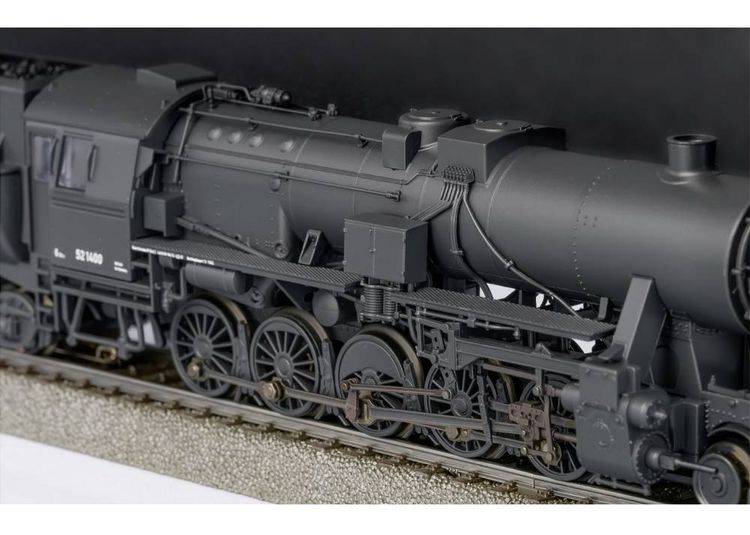 Produktbild: M&auml;rklin 39532 H0 G&uuml;terzug-Dampflok BR 52 der DR