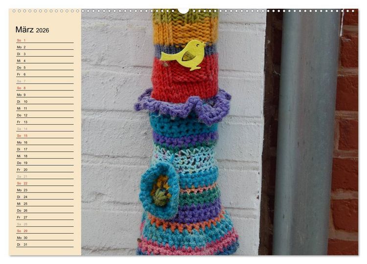 Produktbild: Urban Knitting L&uuml;neburg (hochwertiger Premium Wandkalender 2026 DIN A2 quer), Kunstdruck in Hochglanz