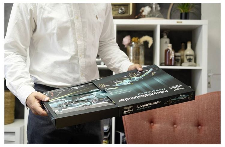 Produktbild: FRANZIS 67325 - Aston Martin Aramco Formel 1 Adventskalender