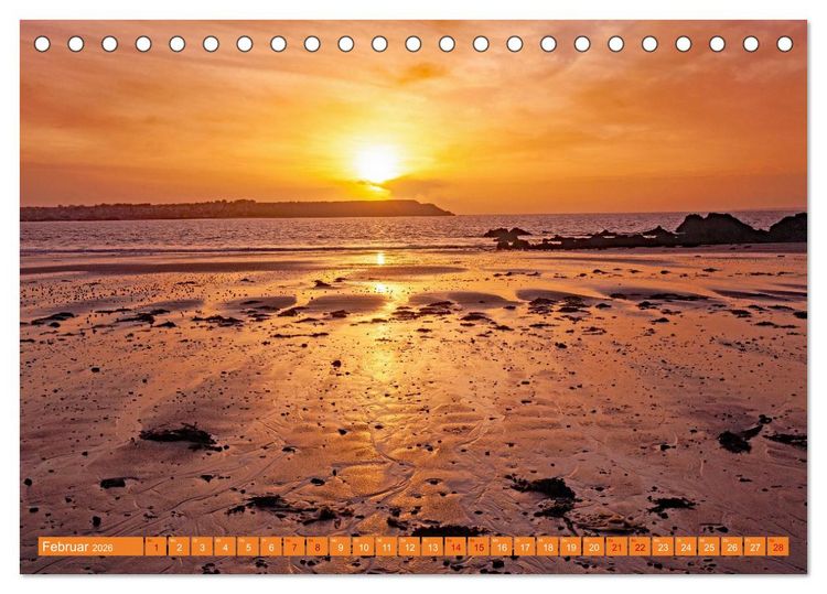 Produktbild: Ausblicke am Meer in der Bretagne und Normadie (Tischkalender 2026 DIN A5 quer), CALVENDO Monatskalender
