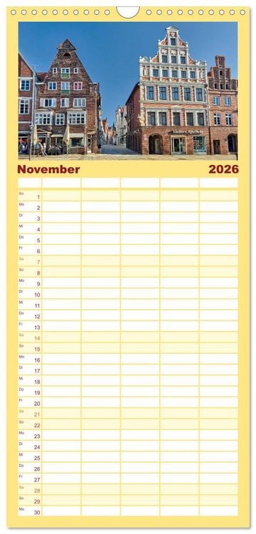 Produktbild: Familienplaner 2026 - L&Uuml;NEBURG Ein- und Ausblicke von Andreas Voigt mit 5 Spalten (Wandkalender, 21 x 45 cm) CALVENDO