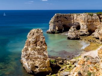 Produktbild: CALVENDO Puzzle Ein Motiv aus dem Kalender Portugals S&uuml;den - Die Algarve | 1000 Teile Lege-Gr&ouml;&szlig;e 64x48cm Foto-Puzzle f&uuml;r gl&uuml;ckliche Stunden