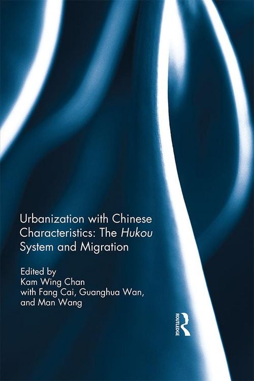 Produktbild: Urbanization with Chinese Characteristics: The Hukou System and Migration
